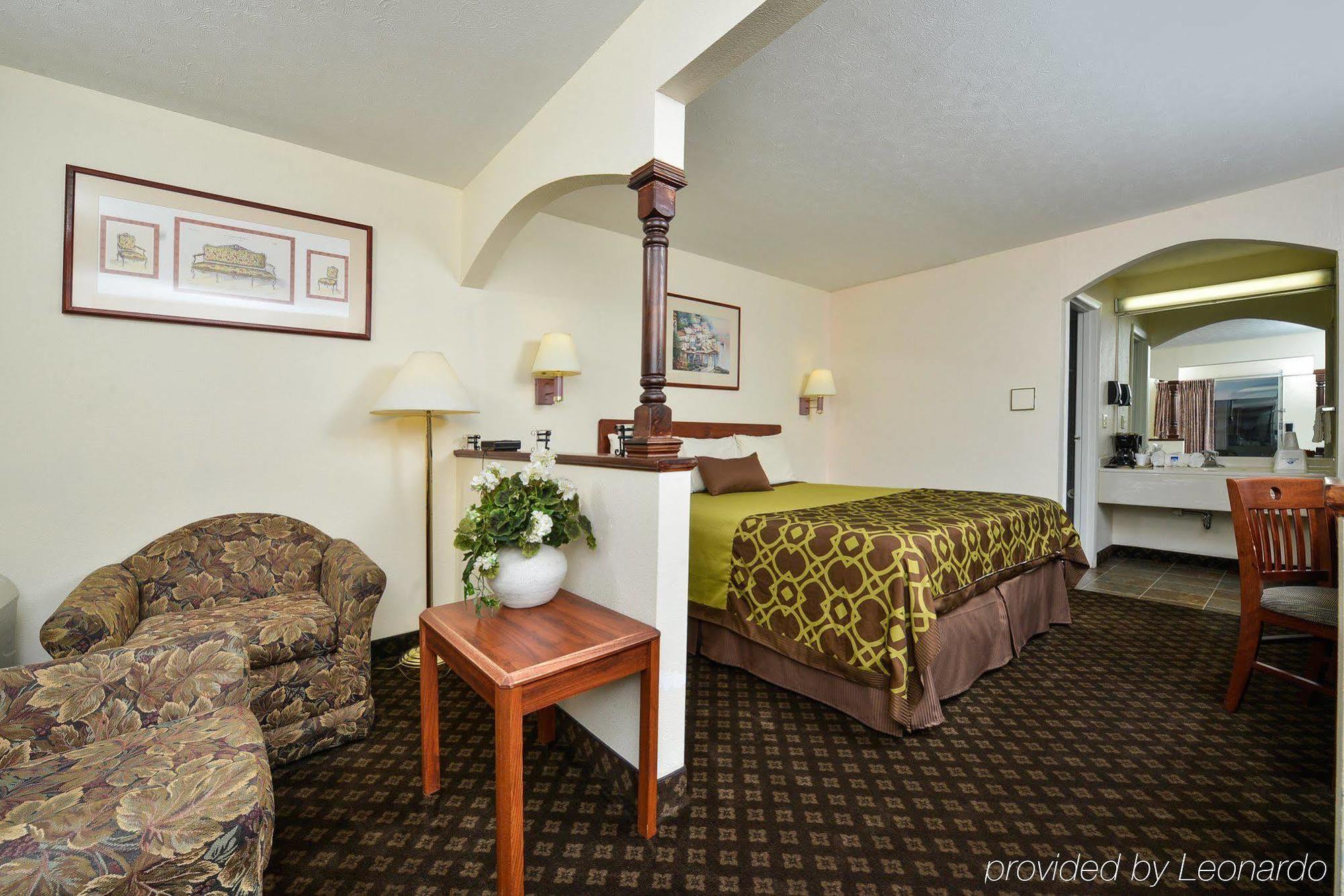 Americas Best Value Inn & Suites Williamstown Camera foto